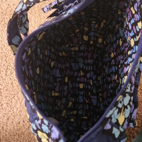 Vera Bradley Indigo Pop handbag. - Picture 2 of 4